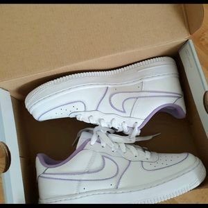 Nike air forces “Lila”